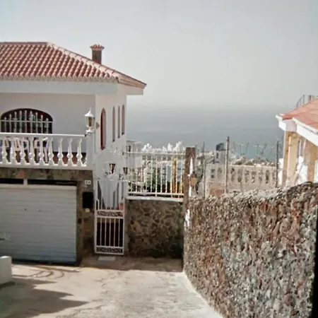 Europa El Musgo Apartman *